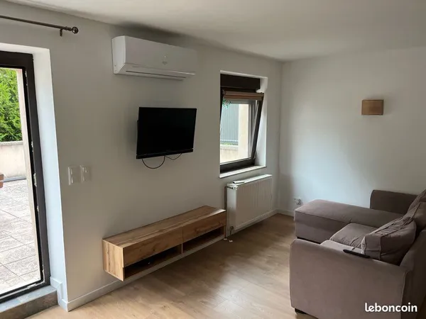 Studio meublé