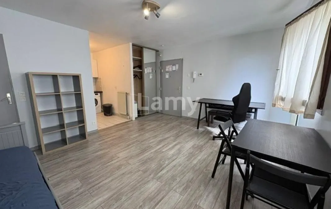 Photo 2