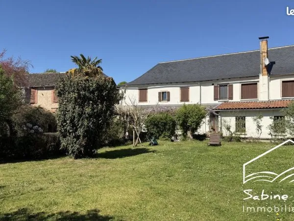 Maison 9 pièces 195 m²