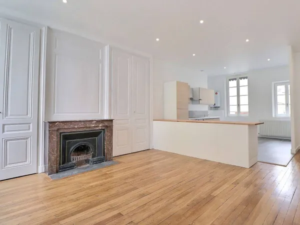 Appartement 4 pièces 93 m²