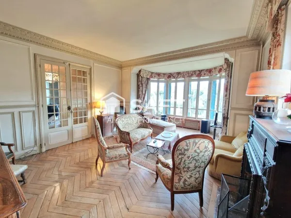 Maison de Maître