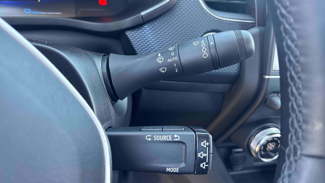 Renault Arkana E-Tech full hybrid 145 GSR2 — photo 28