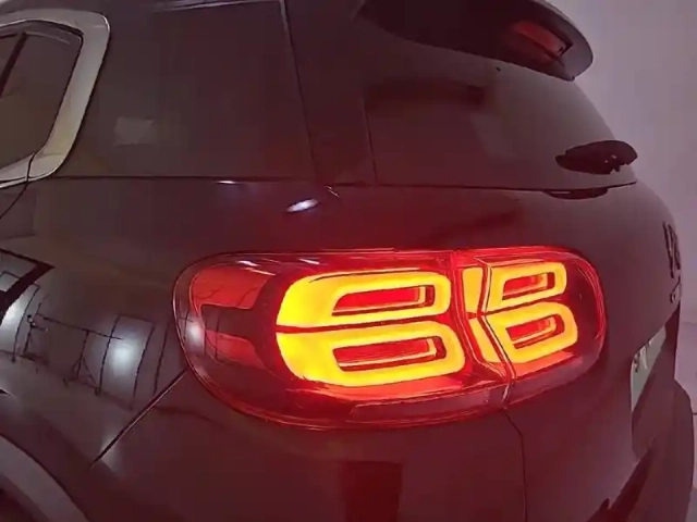 Citroën C5 Aircross bluehdi 130 s&amp;s eat8 — photo 57