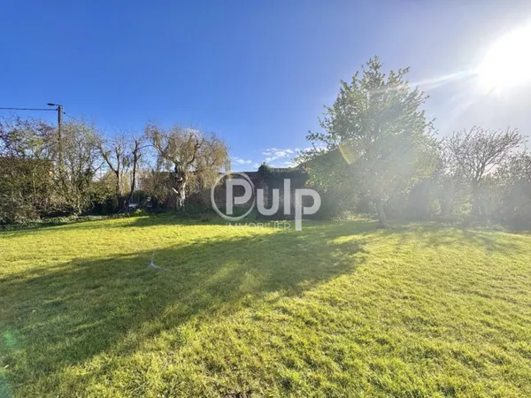 Terrain en individuel 877 m²