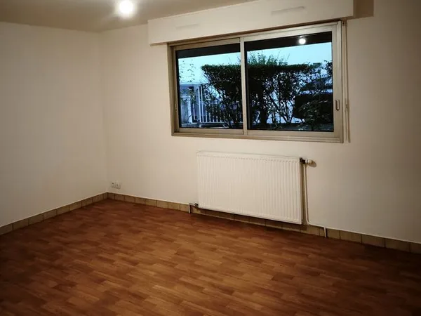 Grand T2 de 54 m2 fraîchement rénové