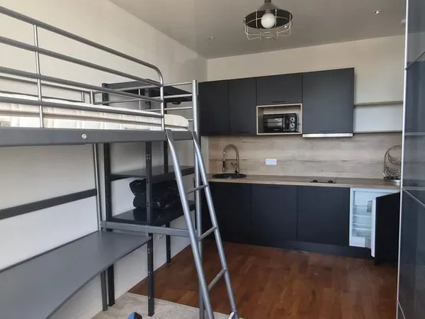 Studio 1 pièce 17 m²