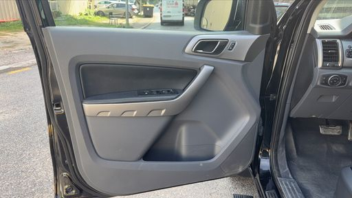 Ford Ranger 3.2 TDCi 200 4X4 BVA6 - Limited – 2018 – 38011 km – Diesel – Boîte Automatique — photo 41