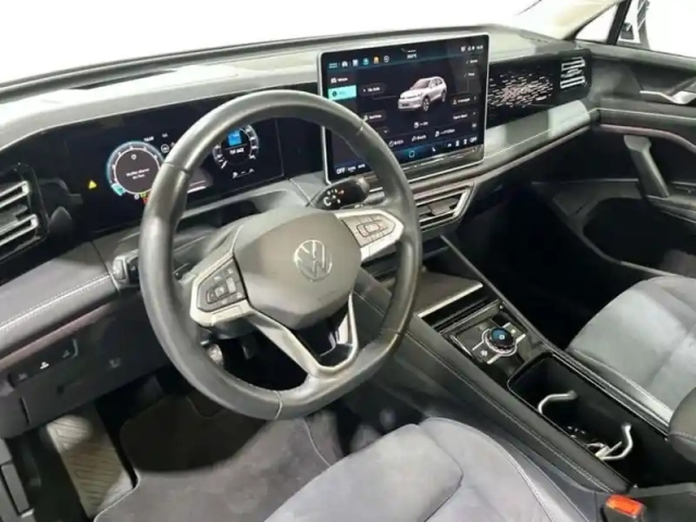 Volkswagen Tiguan 1.5 etsi 150ch dsg7 elegance — photo 9