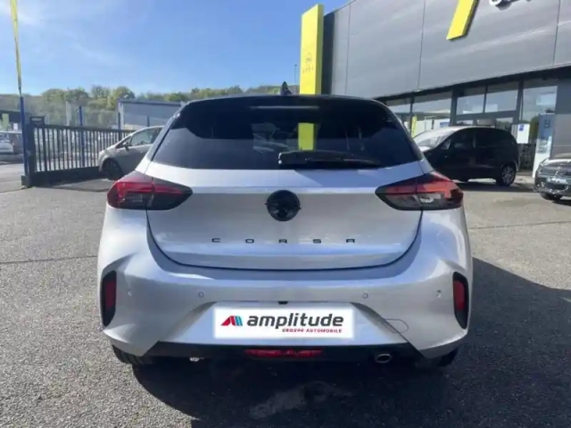 Opel Corsa 1.2 turbo 100ch gs — photo 6