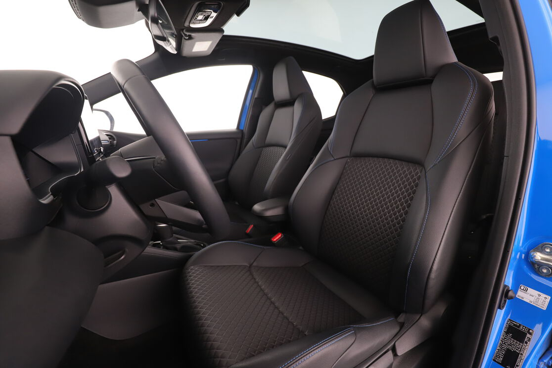 Toyota Yaris 1.5 Hybride Premiere — photo 9