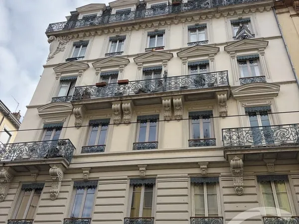 Appartement 3 pièces 79 m²
