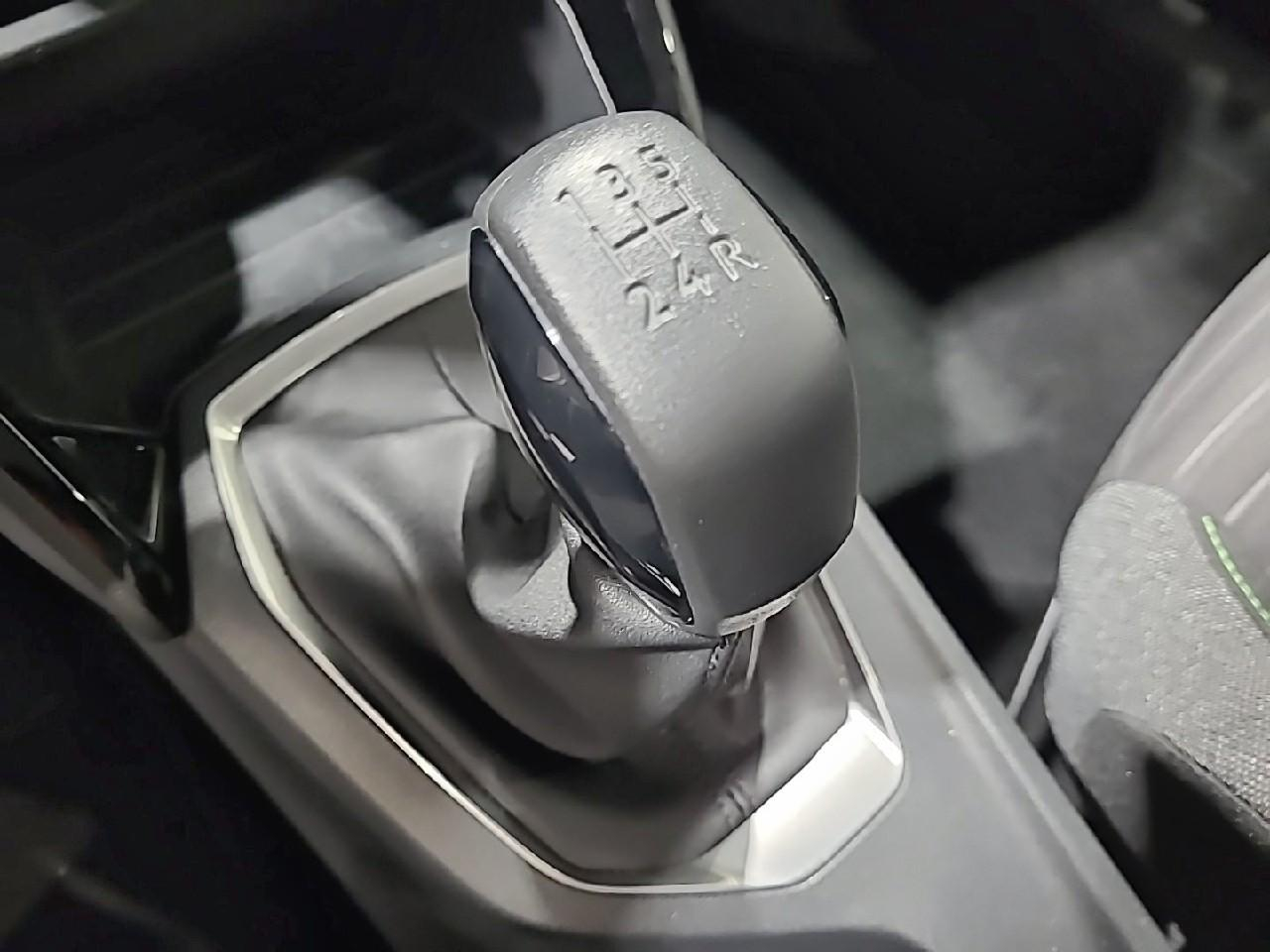 Peugeot 208 puretech 75 s&s bvm5 active — photo 17