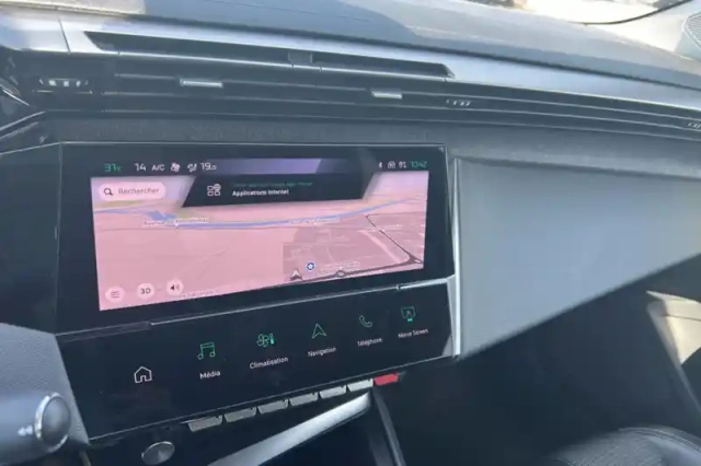 Peugeot 308 puretech 130ch s&amp;s bvm6 — photo 15