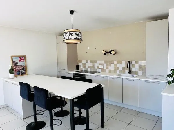 Appartement 66 m² avec terrasse et garage - Villy-le-Pelloux (74350) - 370 000