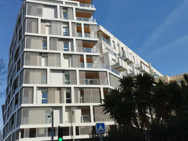 Appartement 4 pièces + place de parking Marseille 13006