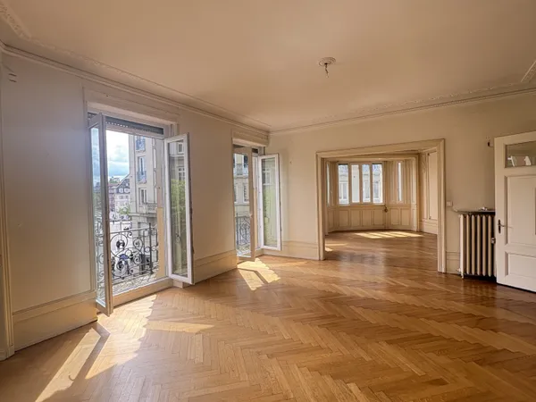 Appartement 7 pièces de prestige 254m2 - Avenue de la Marsei