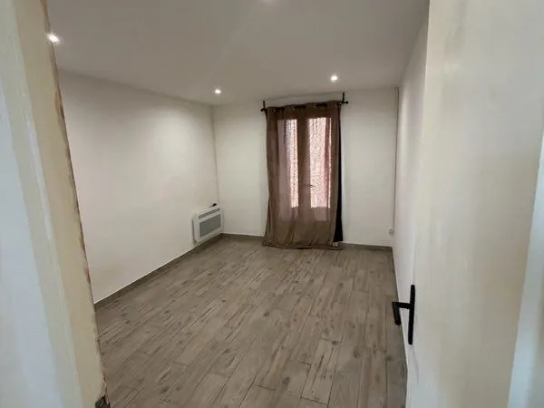Location t3 résidence parc saint louis