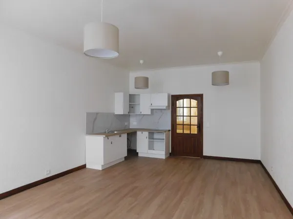 MAISON DE VILLE RENOVEE TYPE T3