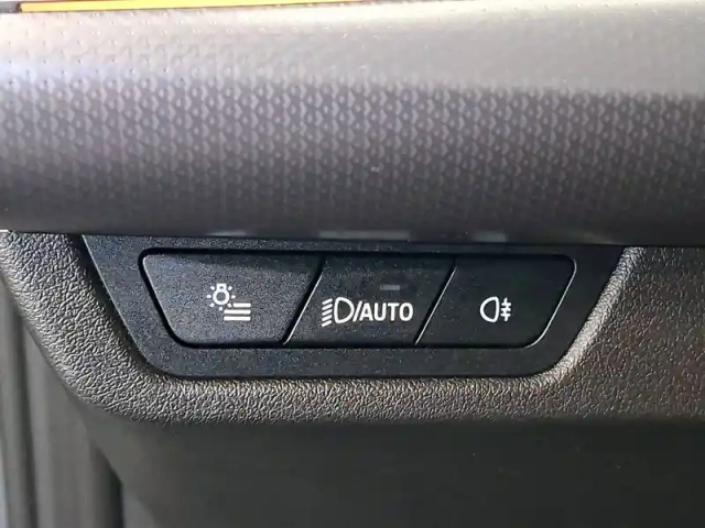 Bmw Serie 2 active tourer 225e xdrive 245 ch dkg7 — photo 36