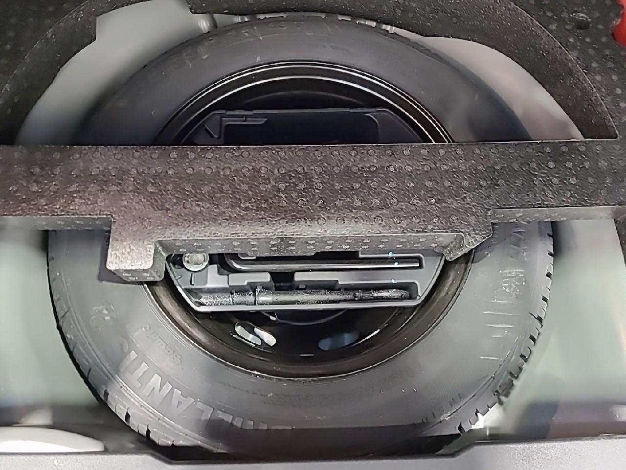 Peugeot 2008 puretech 130ch s&s eat6 allure — photo 17