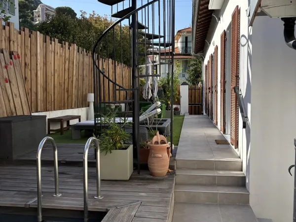 VENTE MAISON ATYPIQUE NICE ST SYLVESTRE