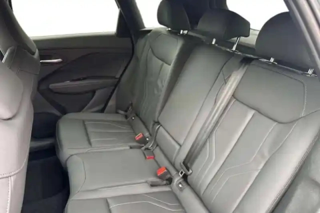 Audi Q3 tdi 150 ch s tronic 7 — photo 16