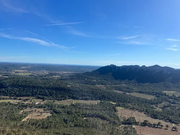 Terrain 400 m²