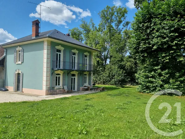Maison 7 pièces 144 m²
