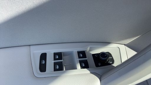 Volkswagen Tiguan 2.0 TDI 190 4Motion DSG7 - R Line – 2019 – 116821 km – Diesel – Boîte Automatique — photo 5
