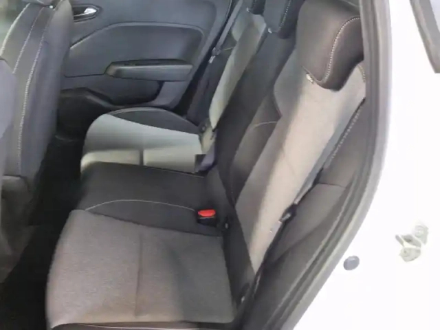 Renault Clio 1.0 tce 90ch evolution — photo 11