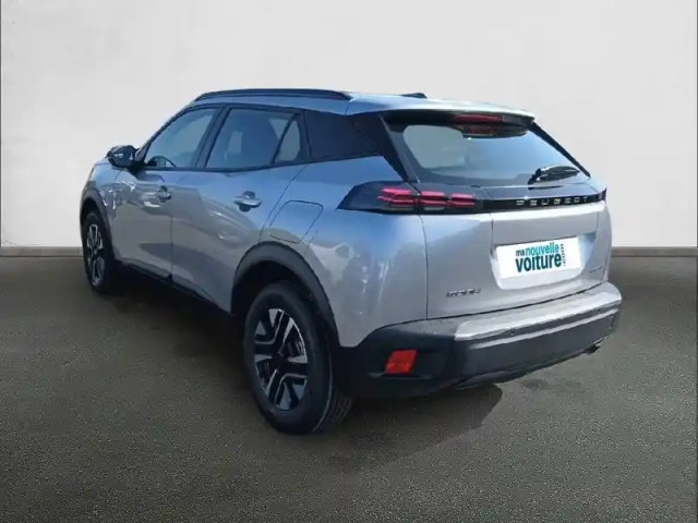 Peugeot 2008 hybrid 110 e-dcs6 — photo 7