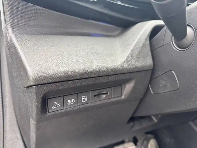 Peugeot 408 phev 225 e-eat8 — photo 49
