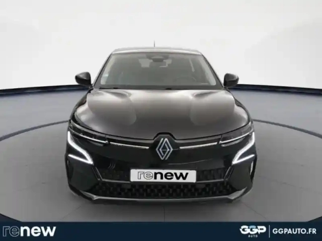 Renault Megane e-tech electric ev60 220ch equilibre super charge — photo 8