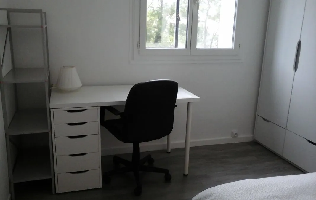 Photo 2