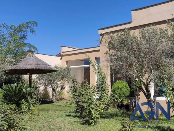 RARE au GRAU D'AGDE : VILLA CONTEMPORAIRE DE PLAIN PIED de 215