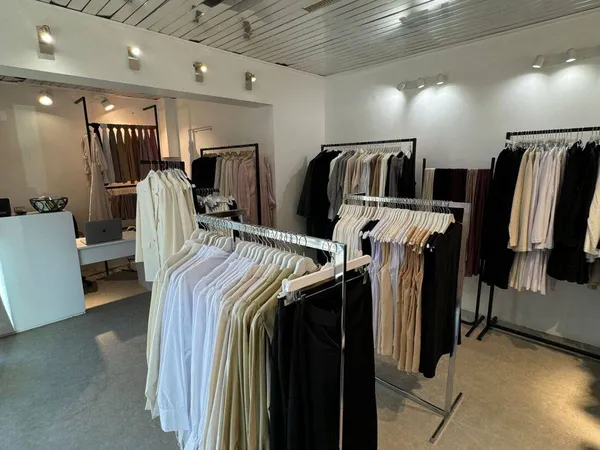 Local 25 m²