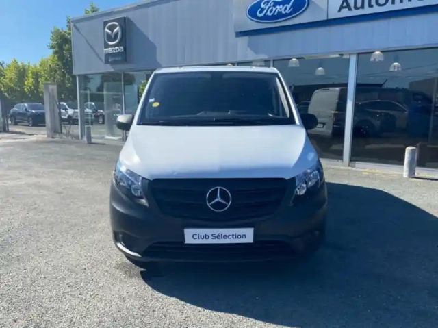 Mercedes Vito fourgon fg 111 cdi compact e6 — photo 23