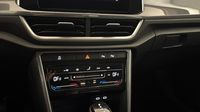 Volkswagen T-Roc 1.5 TSI EVO 150ch Style DSG7 — photo 26