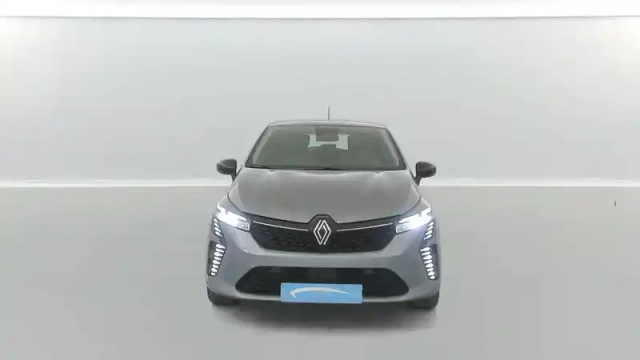 Renault Clio blue dci 100 ch — photo 7
