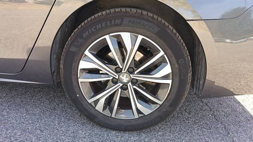 Peugeot 508 1.5 BlueHDi 130 EAT8 - Allure – 2021 – 142335 km – Diesel – Boîte Automatique — photo 3