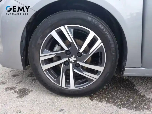 Peugeot 208 puretech 75 s&amp;s bvm5 — photo 11
