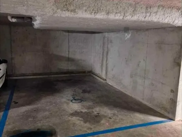 Place Parking Privé Pessac