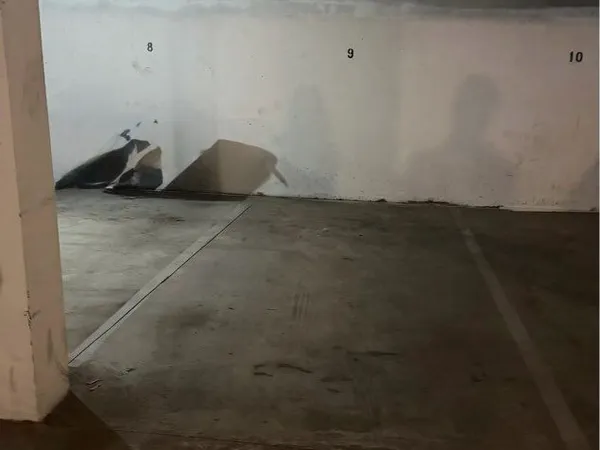 Place de parking en souterrain