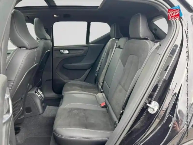 Volvo Xc40 t5 recharge 180 + 82ch ultimate dct 7 — photo 11