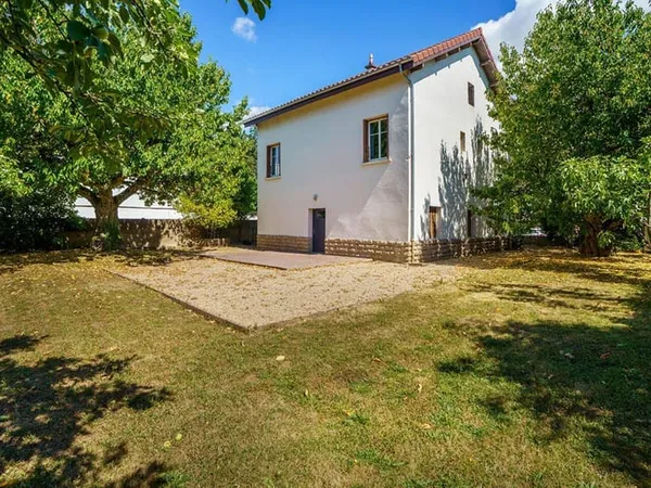 Maison 5 pièces 138 m²