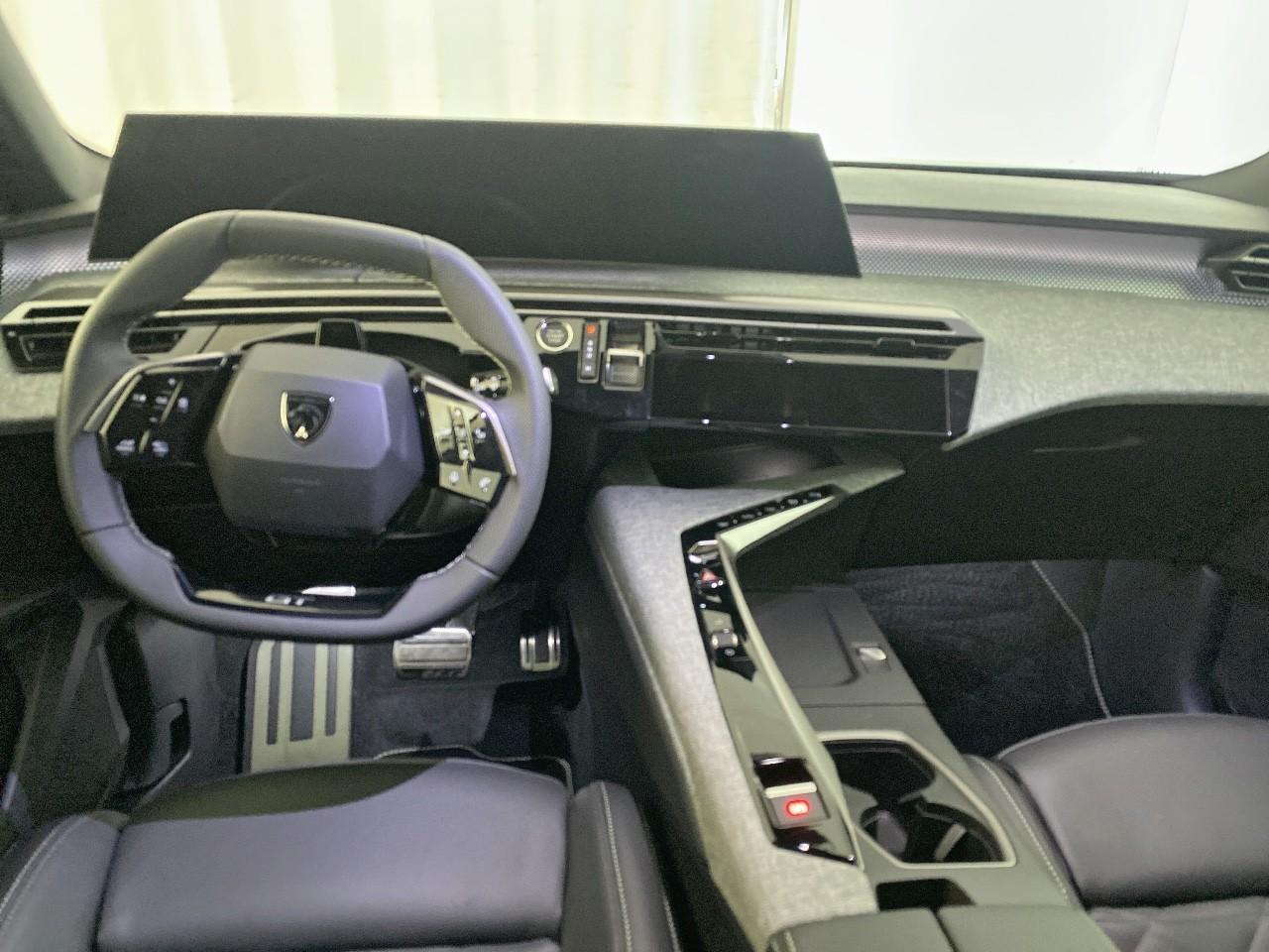 Peugeot 3008 hybrid 145 e-dcs6 gt exclusive — photo 8