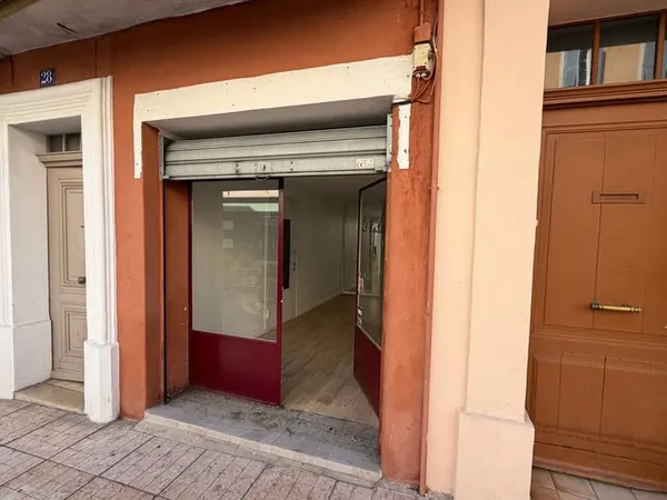Local commercial 21 m²