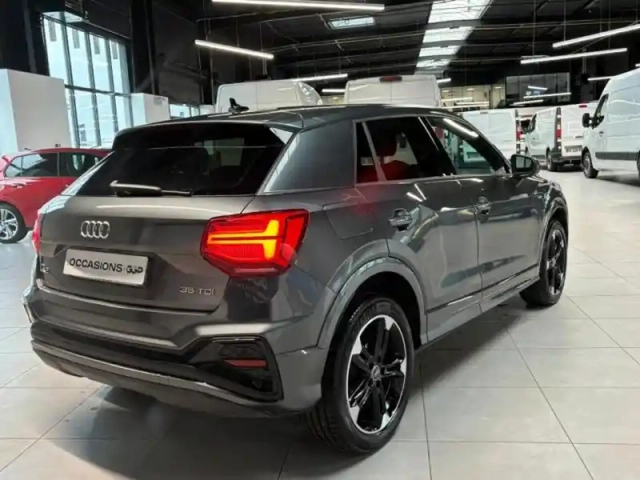 Audi Q2 35 tdi 150ch  s line s tronic 7 — photo 5