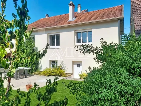 Maison 4 pièces 100 m²