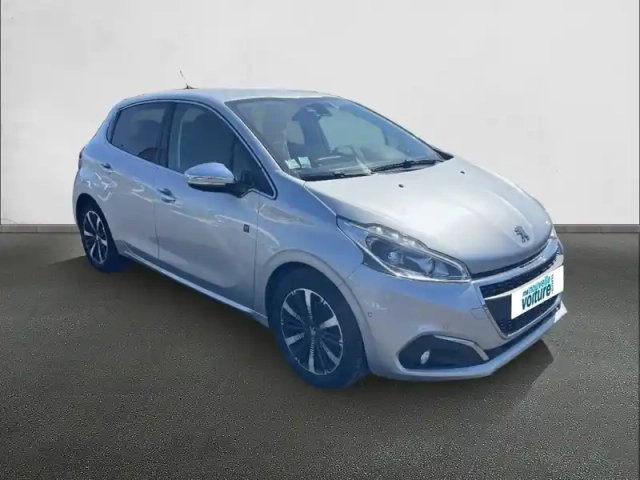 Peugeot 208 puretech 110ch s&amp;s bvm6 — photo 3